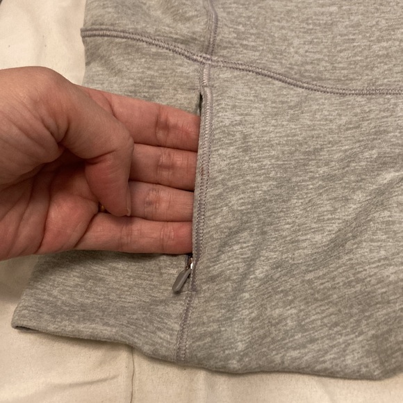 Lululemon Always Alert 1/2 Zip Gray Size 6 - Picture 5 of 14